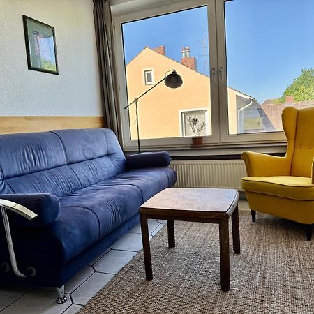 Purple Kitchen - Apartment Mit Grosser Wohnkueche ブレーマーハーフェン エクステリア 写真