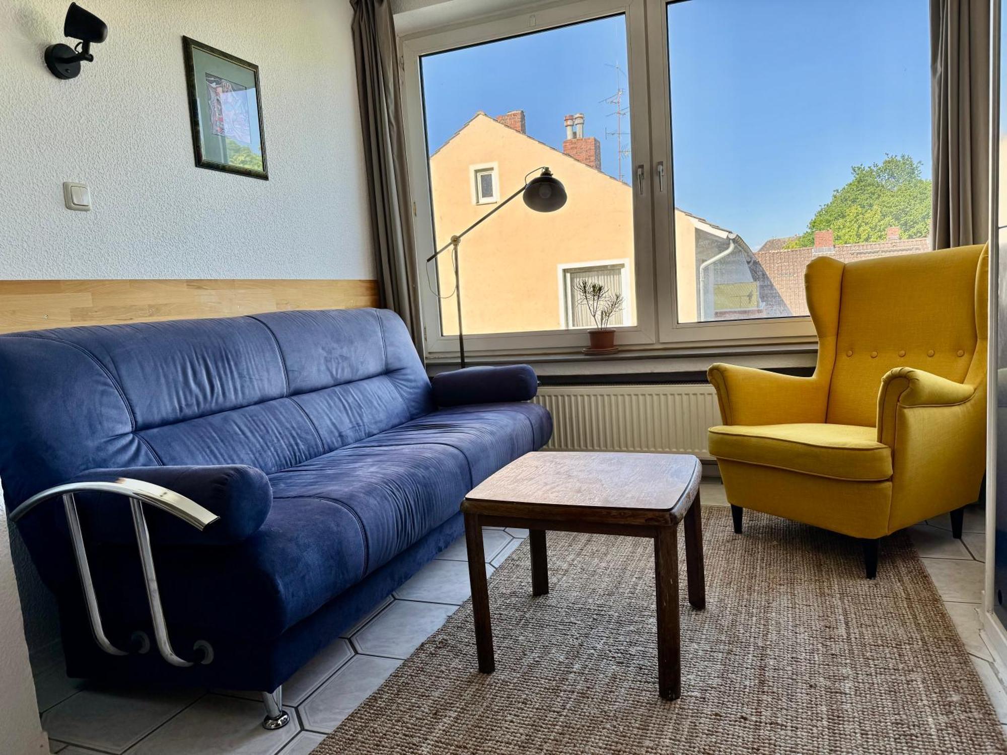 Purple Kitchen - Apartment Mit Grosser Wohnkueche ブレーマーハーフェン エクステリア 写真